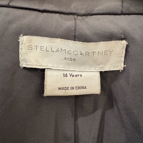 Stella McCartney Kids Adorable Wool Coat with Hood - Picture 3 of 4